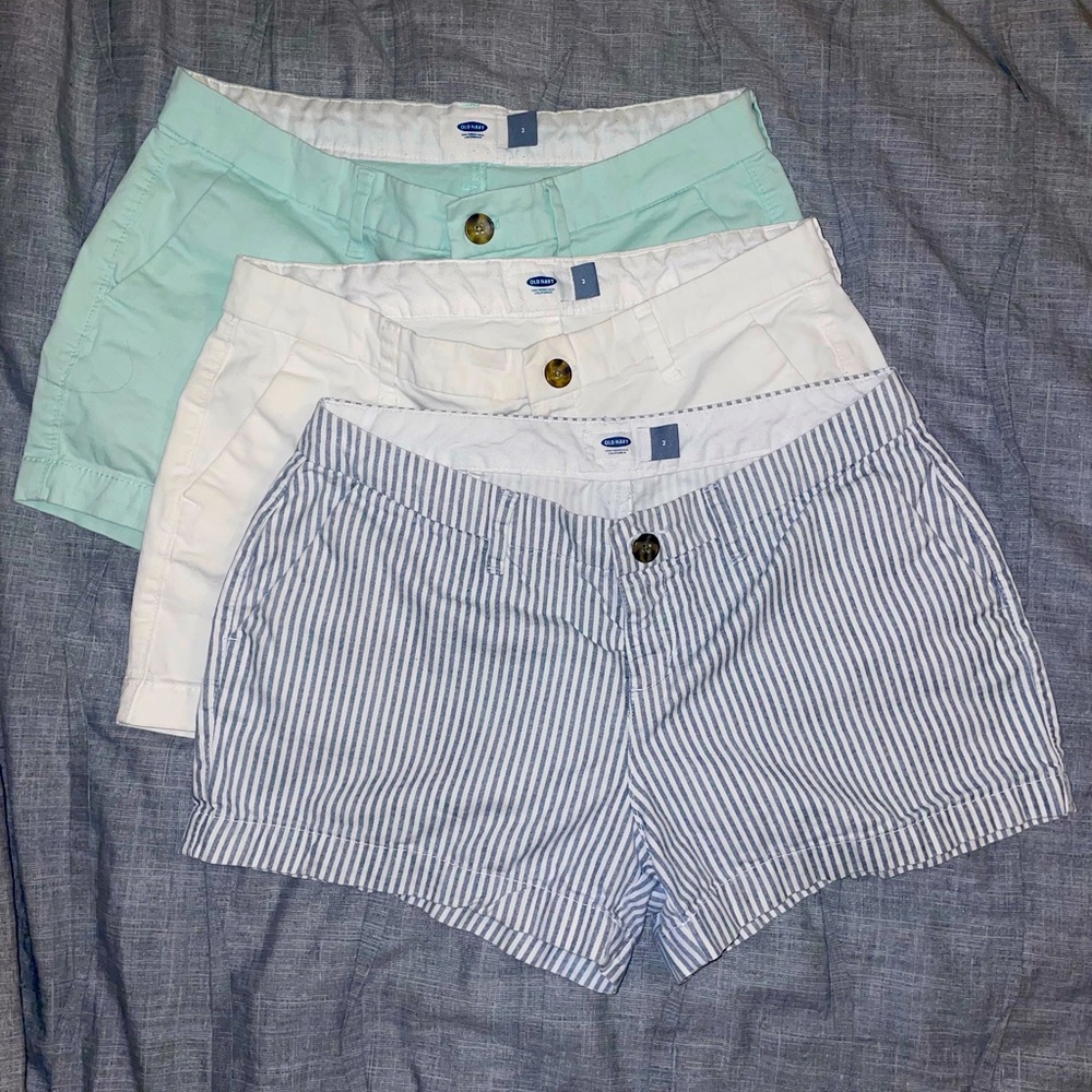 Bundle of casual shorts
